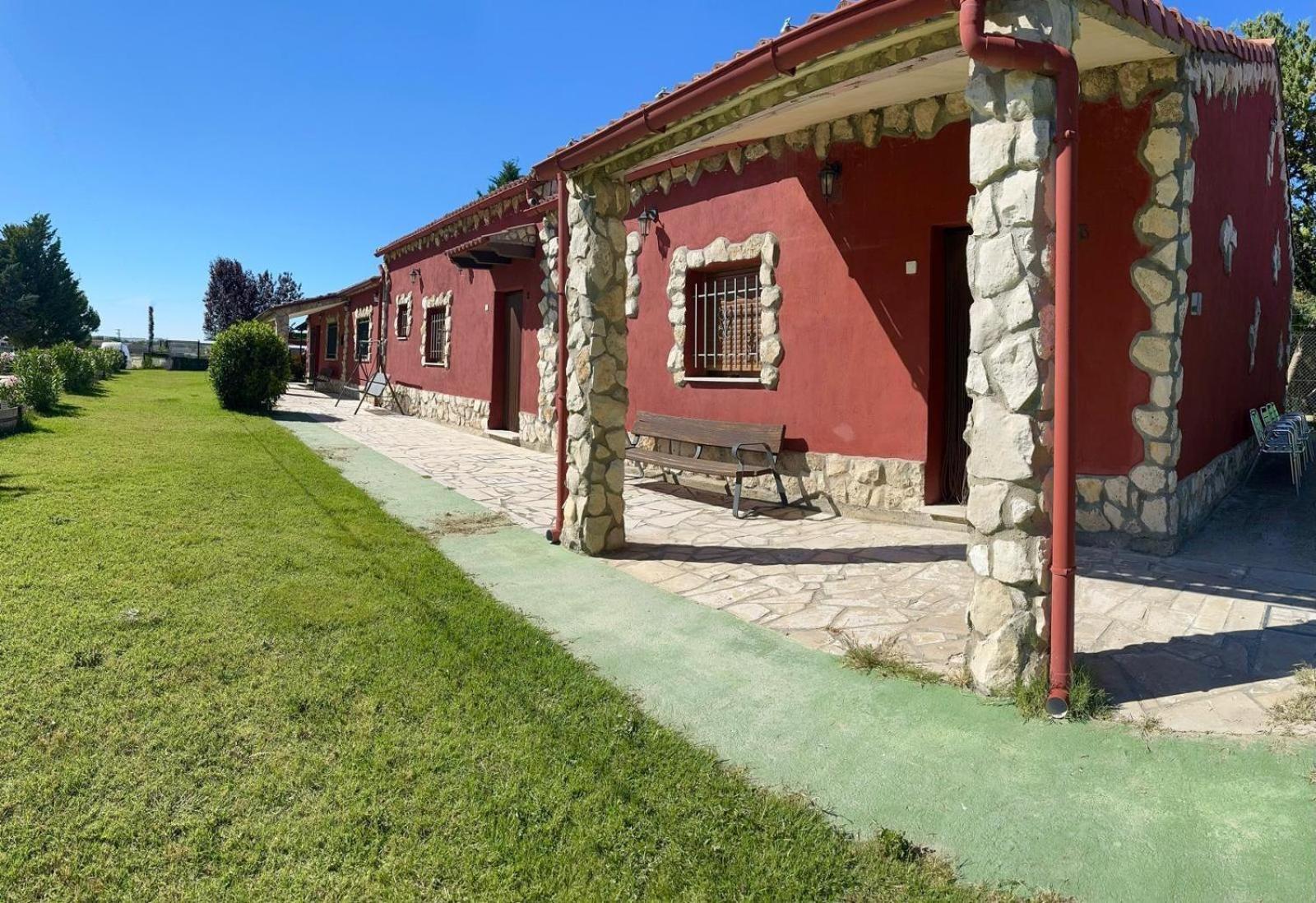 Finca Entrevinedos De Bodegas Marcos Peñafiel Exteriér fotografie