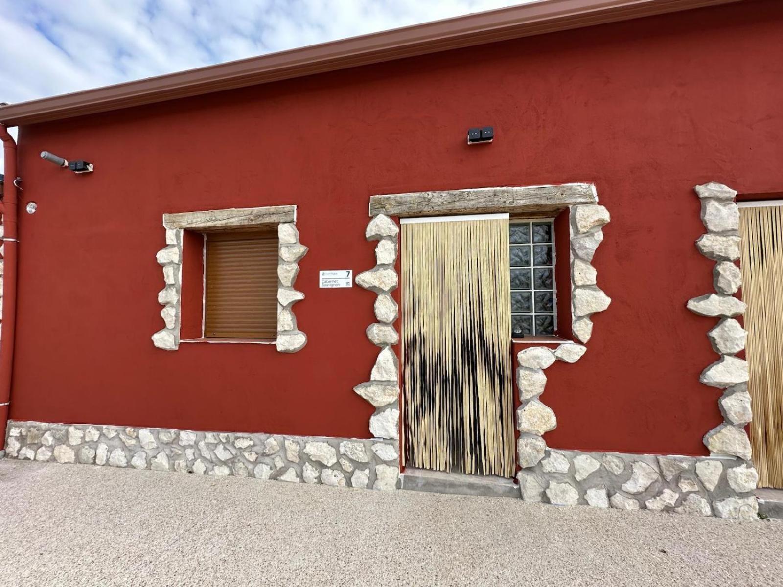 Finca Entrevinedos De Bodegas Marcos Peñafiel Exteriér fotografie