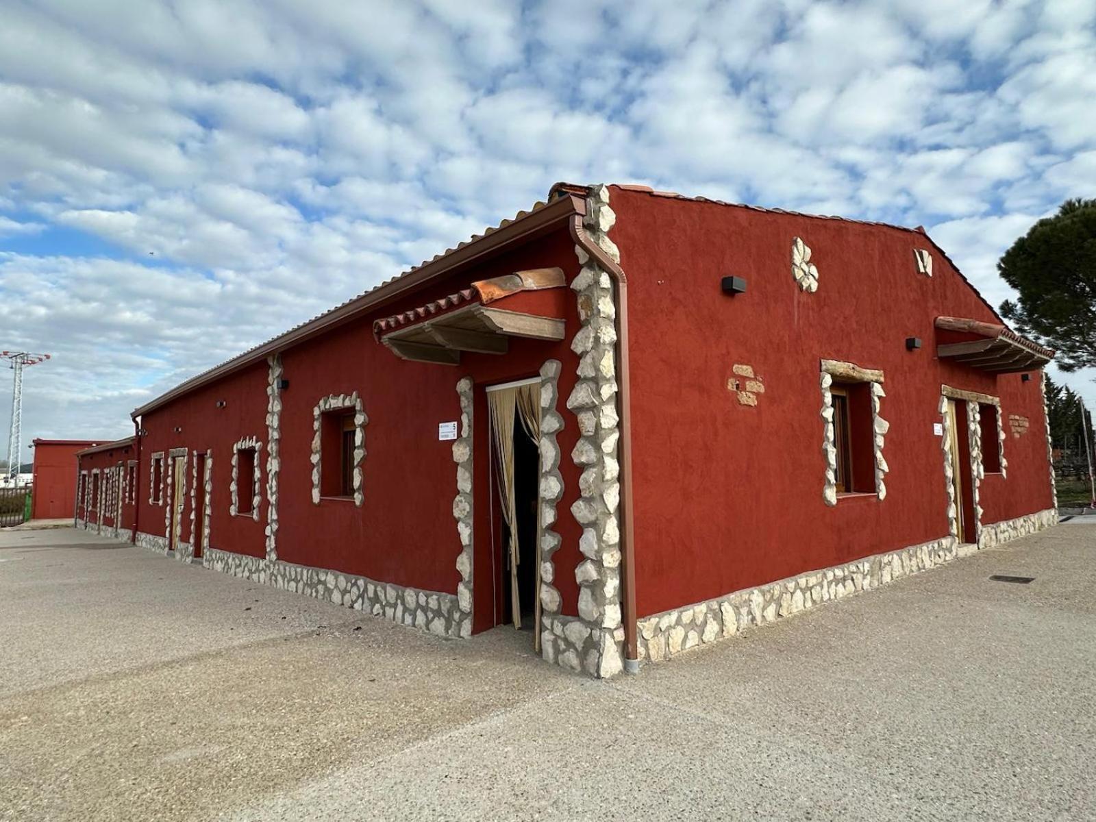 Finca Entrevinedos De Bodegas Marcos Peñafiel Exteriér fotografie